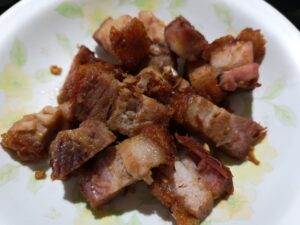 หมูกรอบ